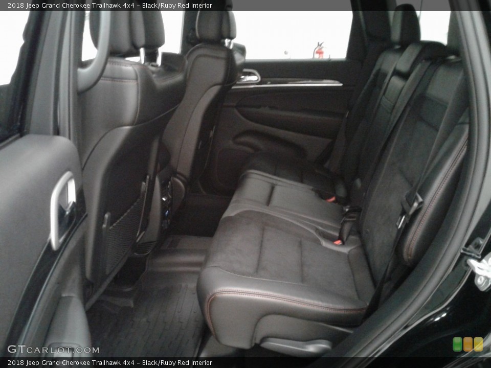 Black/Ruby Red Interior Rear Seat for the 2018 Jeep Grand Cherokee Trailhawk 4x4 #127432952