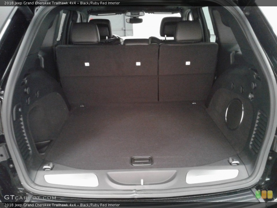 Black/Ruby Red Interior Trunk for the 2018 Jeep Grand Cherokee Trailhawk 4x4 #127433012
