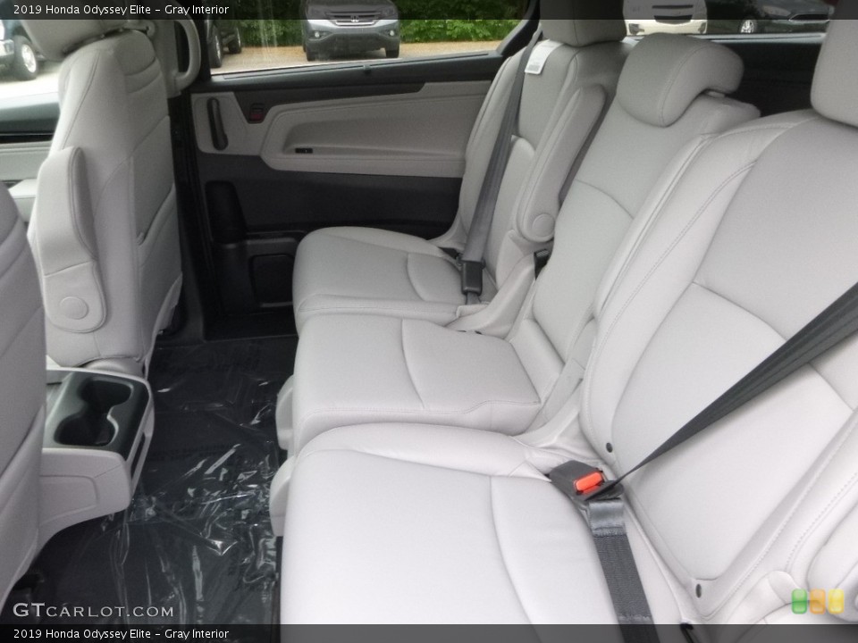 Gray Interior Rear Seat for the 2019 Honda Odyssey Elite #127438424