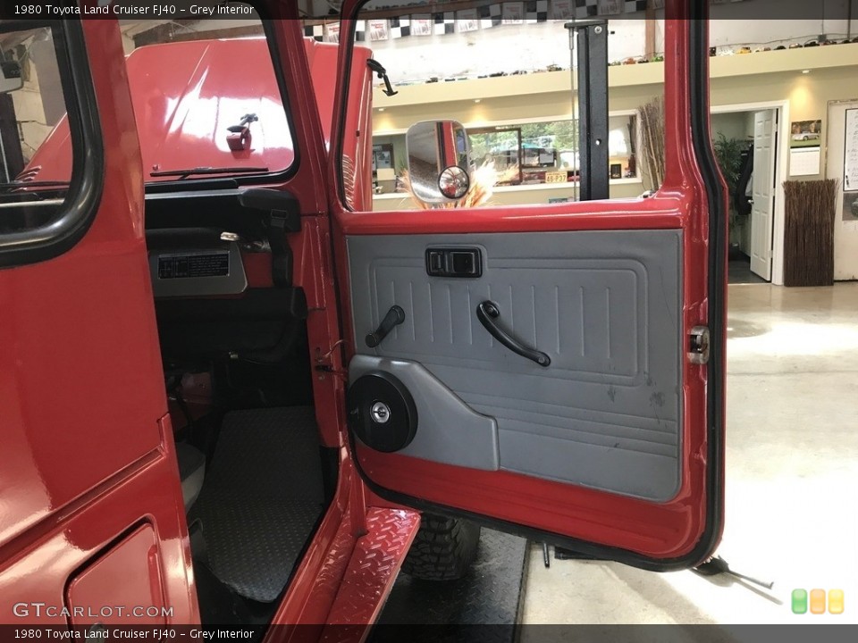Grey Interior Door Panel for the 1980 Toyota Land Cruiser FJ40 #127442639