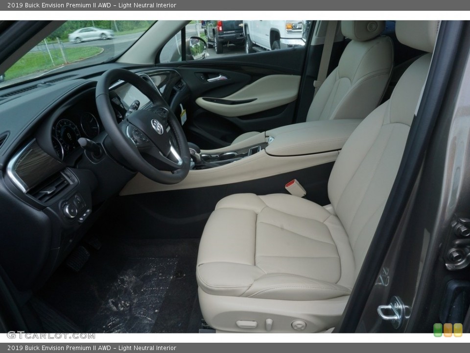 Light Neutral Interior Photo for the 2019 Buick Envision Premium II AWD #127481556