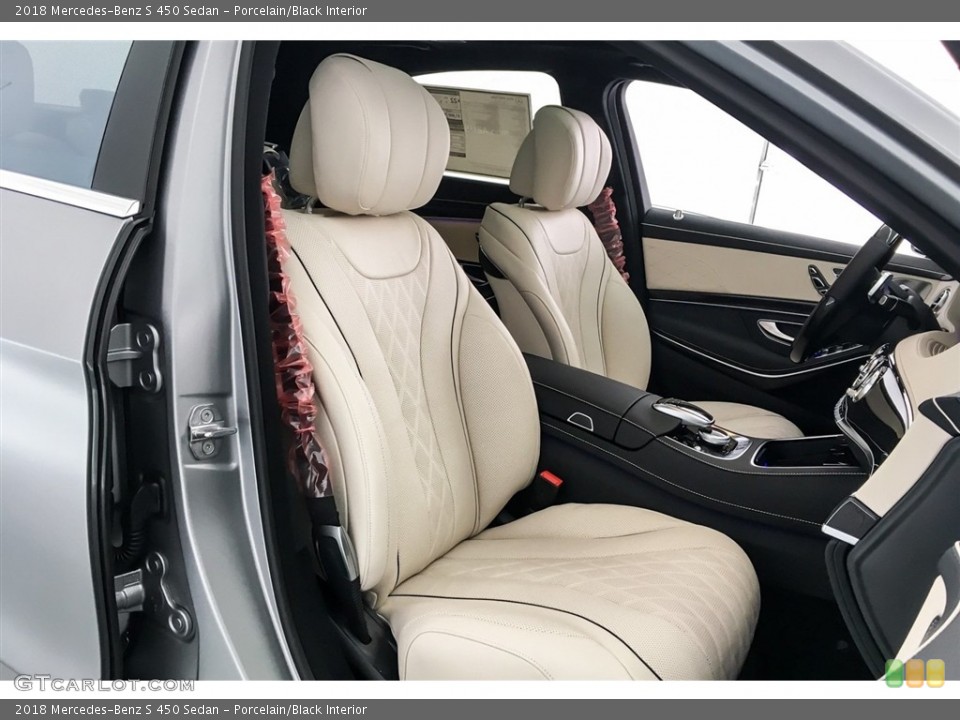 Porcelain/Black Interior Photo for the 2018 Mercedes-Benz S 450 Sedan #127488788