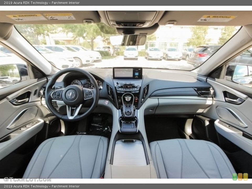 Parchment Interior Photo for the 2019 Acura RDX Technology #127493012