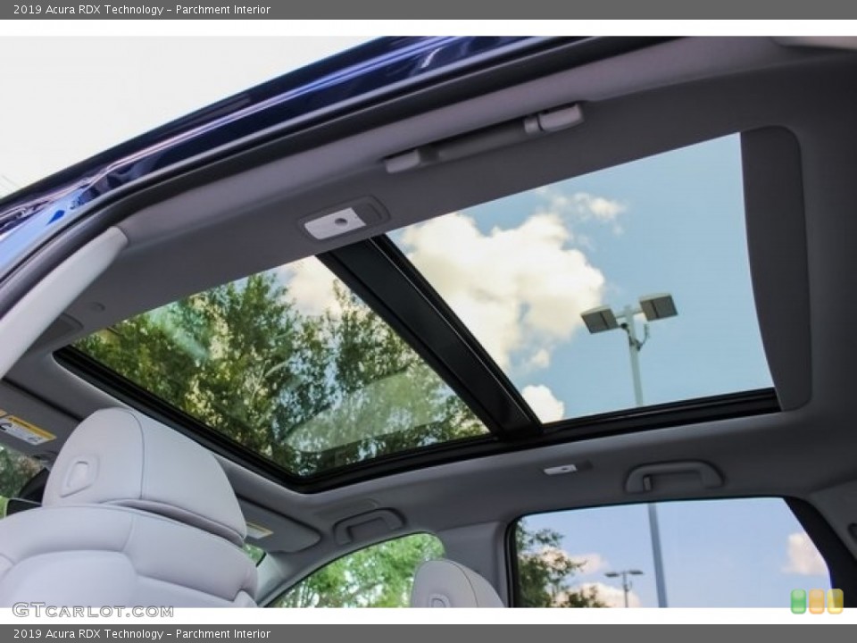 Parchment Interior Sunroof for the 2019 Acura RDX Technology #127493114