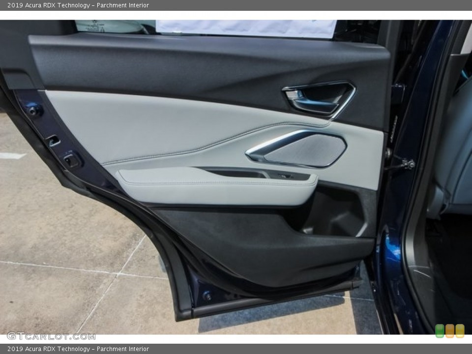 Parchment Interior Door Panel for the 2019 Acura RDX Technology #127493153