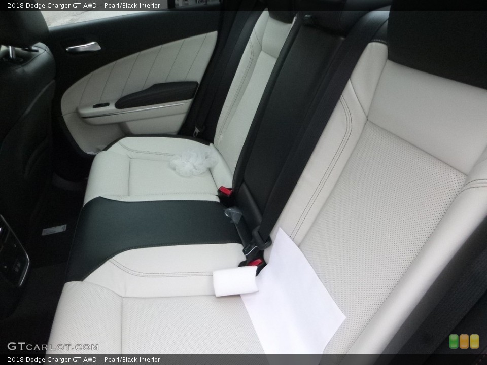 Pearl/Black 2018 Dodge Charger Interiors