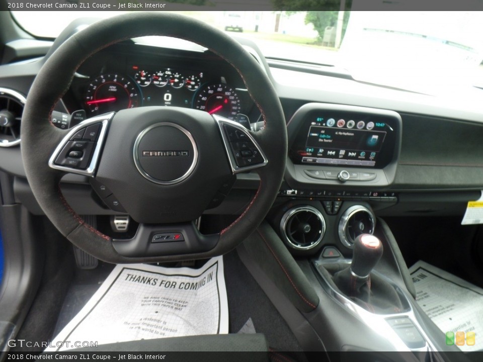 Jet Black Interior Dashboard for the 2018 Chevrolet Camaro ZL1 Coupe #127517996
