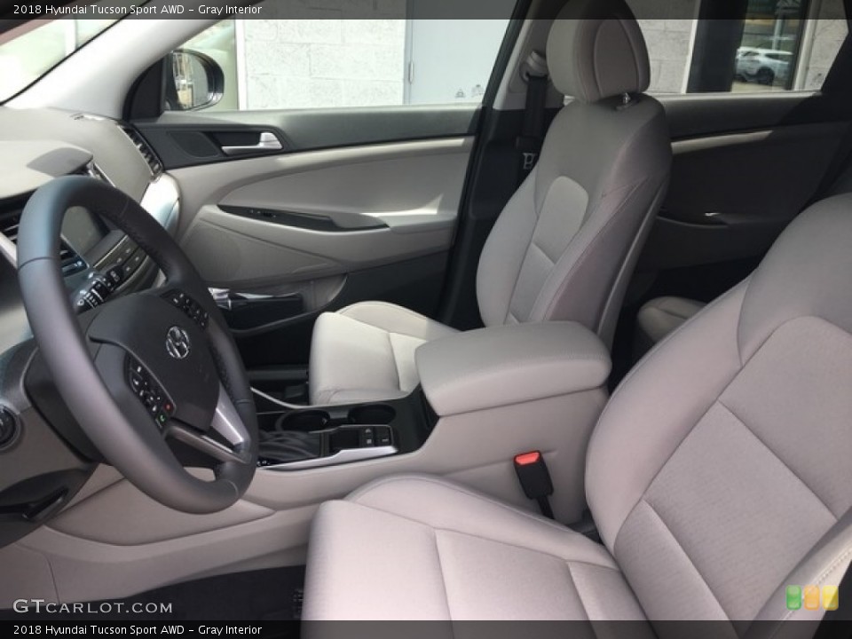 Gray Interior Photo for the 2018 Hyundai Tucson Sport AWD #127533699