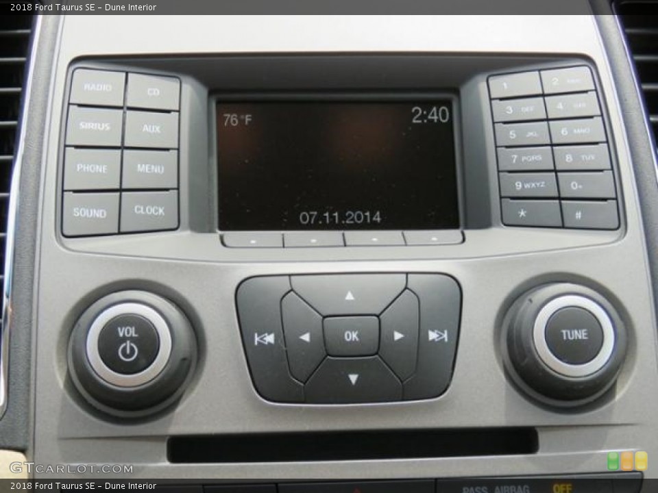 Dune Interior Controls for the 2018 Ford Taurus SE #127581274
