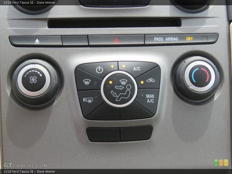 Dune Interior Controls for the 2018 Ford Taurus SE #127581304