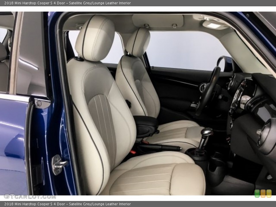 Satellite Grey/Lounge Leather Interior Photo for the 2018 Mini Hardtop Cooper S 4 Door #127648873
