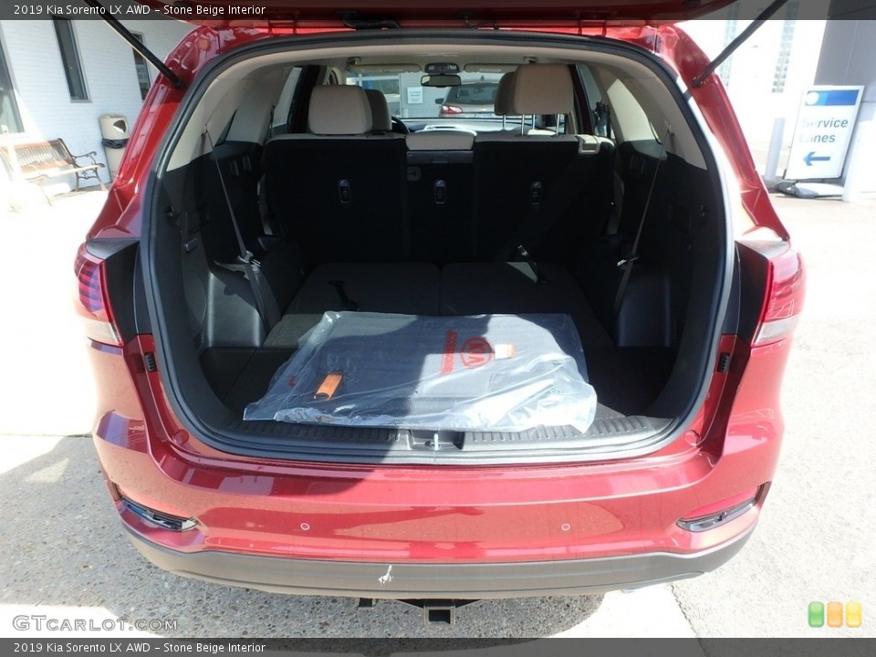 Stone Beige Interior Trunk for the 2019 Kia Sorento LX AWD #127678737