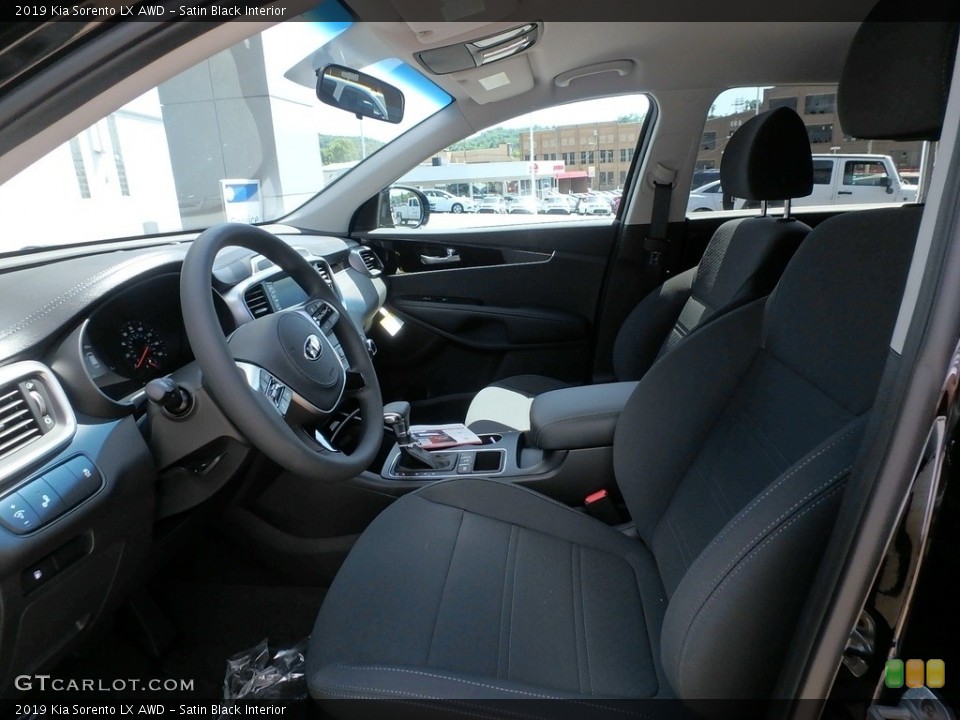 Satin Black Interior Photo for the 2019 Kia Sorento LX AWD #127679406