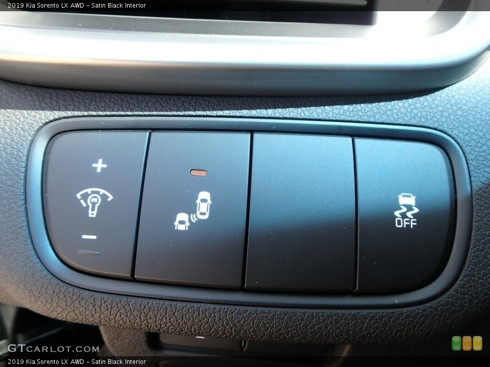 Satin Black Interior Controls for the 2019 Kia Sorento LX AWD #127679577