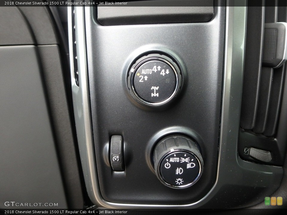 Jet Black Interior Controls for the 2018 Chevrolet Silverado 1500 LT Regular Cab 4x4 #127807760