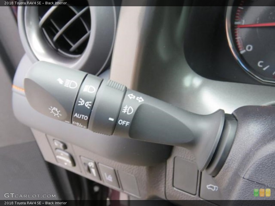 Black Interior Controls for the 2018 Toyota RAV4 SE #127948820