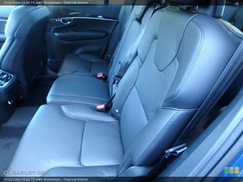 Charcoal Interior Rear Seat for the 2019 Volvo XC90 T6 AWD Momentum #128004508