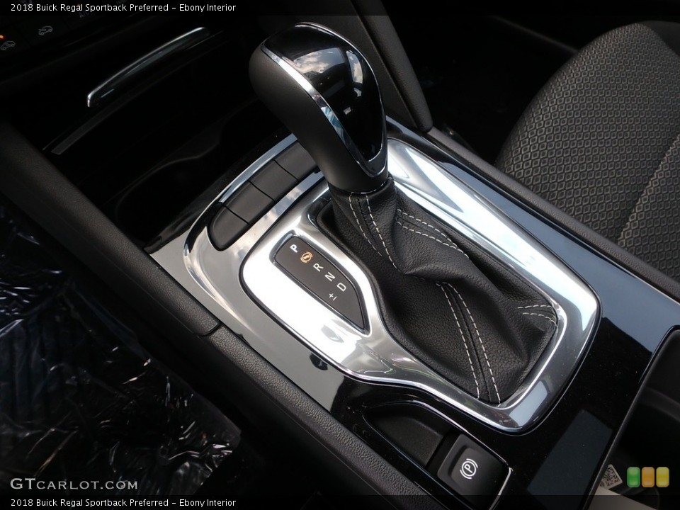 Ebony Interior Transmission for the 2018 Buick Regal Sportback Preferred #128010919