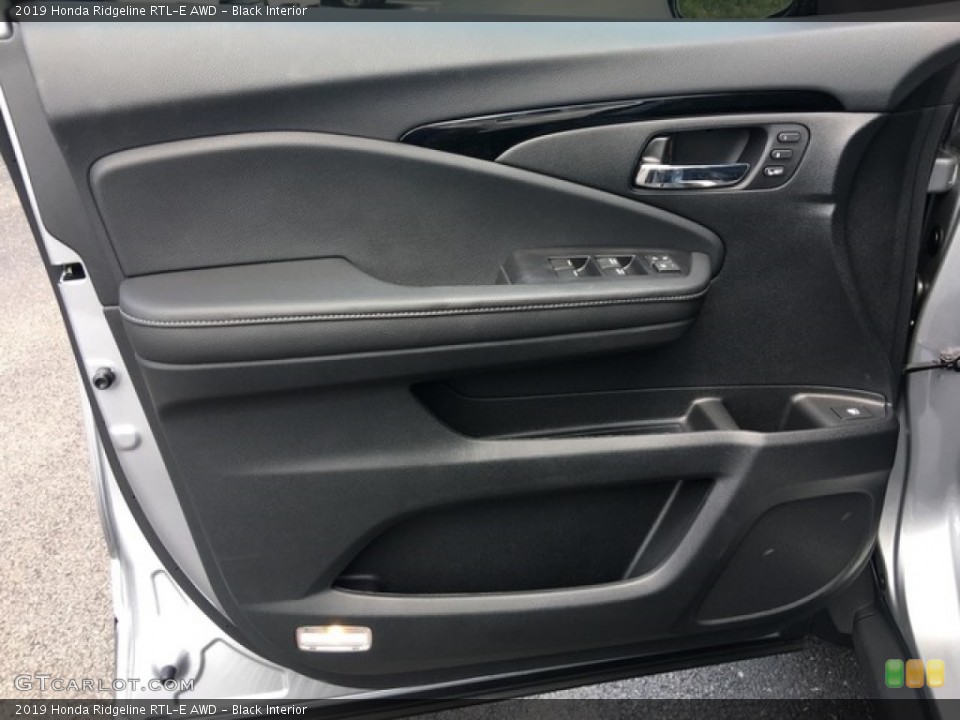 Black Interior Door Panel for the 2019 Honda Ridgeline RTL-E AWD #128016307