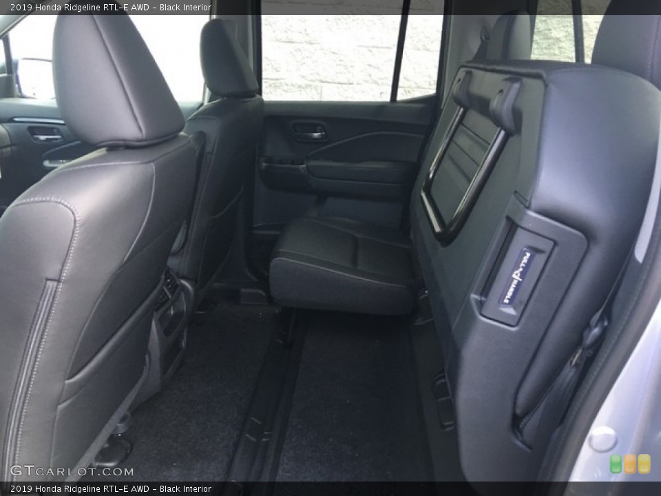 Black Interior Rear Seat for the 2019 Honda Ridgeline RTL-E AWD #128016537