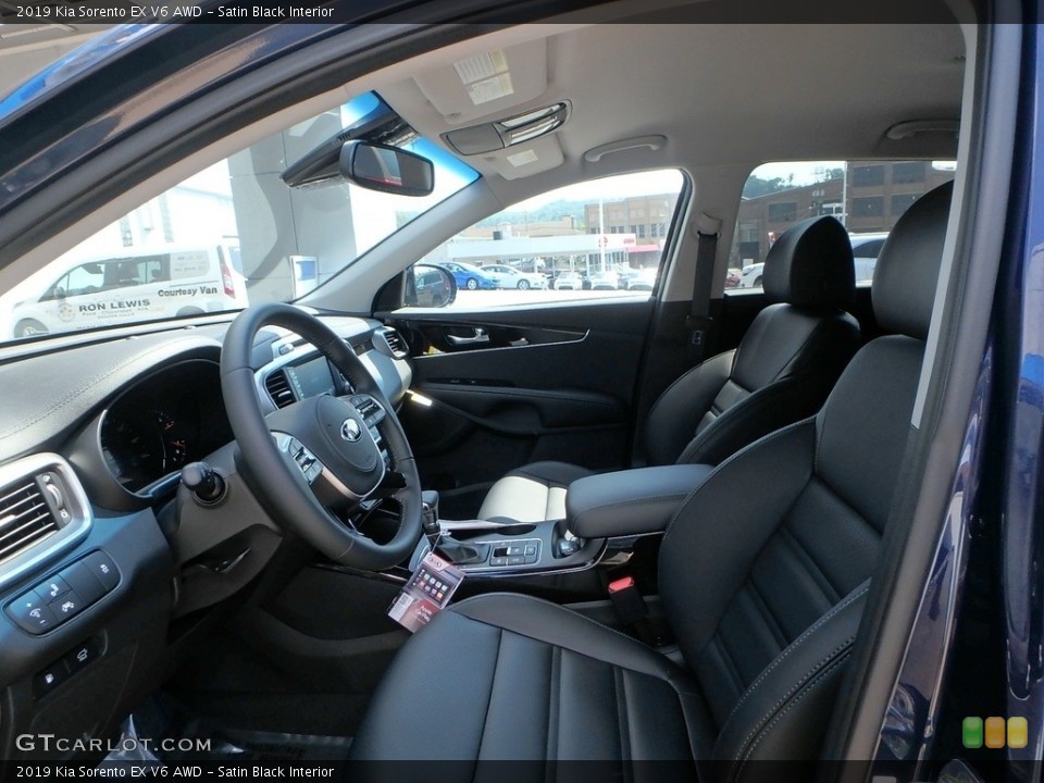Satin Black Interior Front Seat for the 2019 Kia Sorento EX V6 AWD #128021218