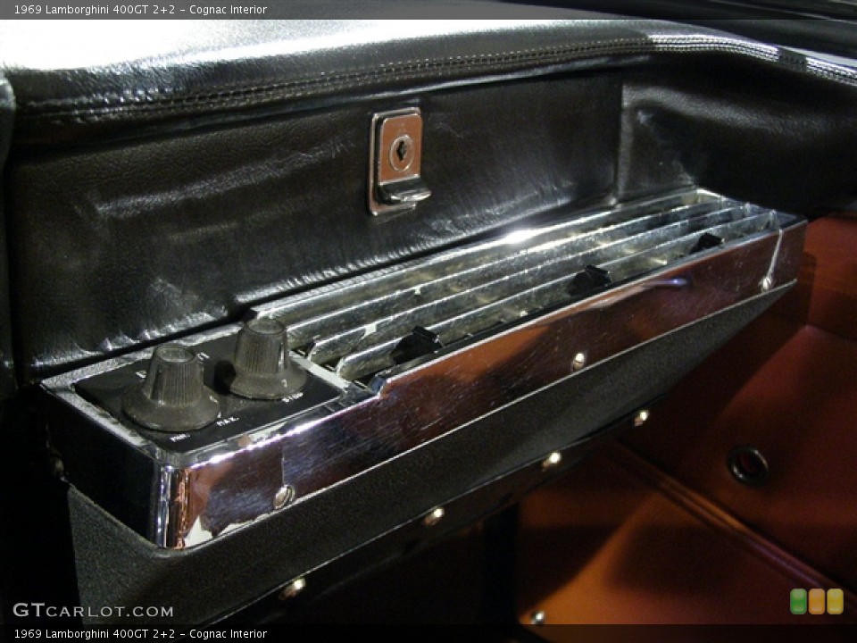 Cognac Interior Controls for the 1969 Lamborghini 400GT 2+2 #128024