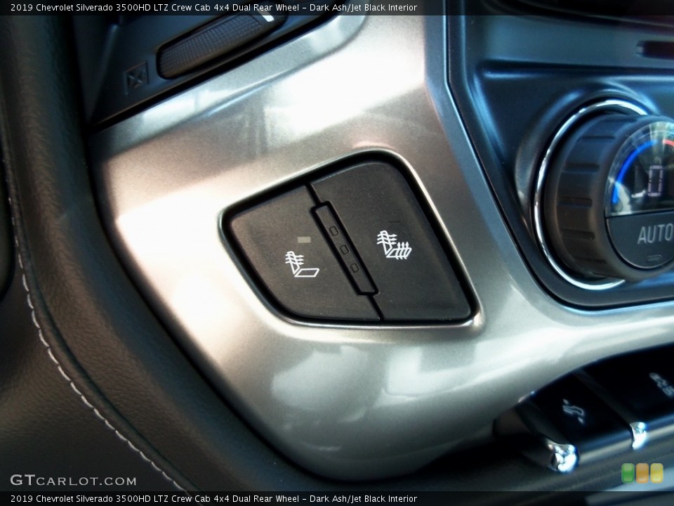 Dark Ash/Jet Black Interior Controls for the 2019 Chevrolet Silverado 3500HD LTZ Crew Cab 4x4 Dual Rear Wheel #128029352