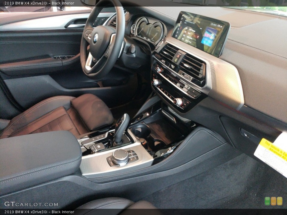 Black Interior Dashboard for the 2019 BMW X4 xDrive30i #128039236