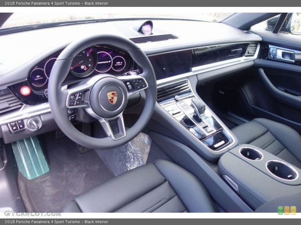 Black Interior Photo for the 2018 Porsche Panamera 4 Sport Turismo #128053214