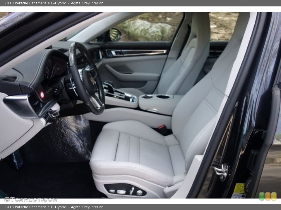 Agate Grey Interior Photo for the 2018 Porsche Panamera 4 E-Hybrid #128056127