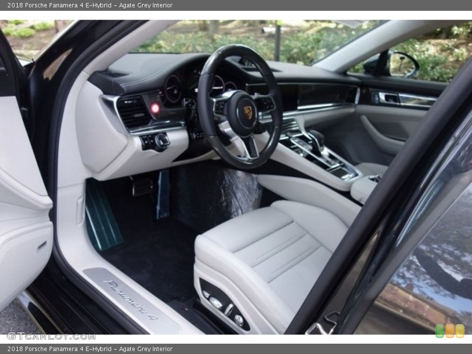Agate Grey Interior Front Seat for the 2018 Porsche Panamera 4 E-Hybrid #128056151