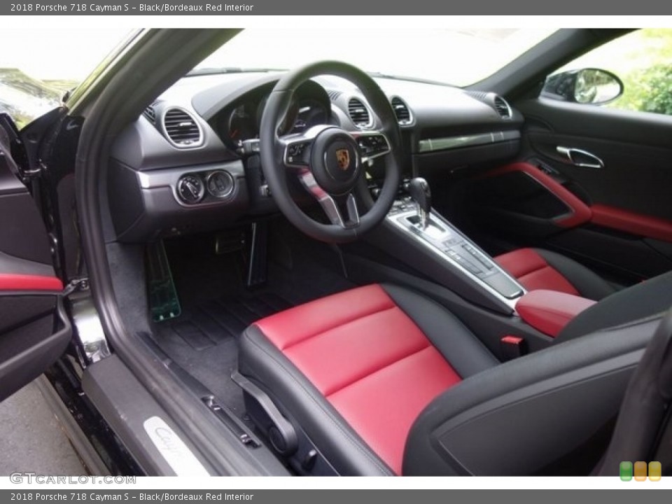 Black/Bordeaux Red Interior Front Seat for the 2018 Porsche 718 Cayman S #128056615