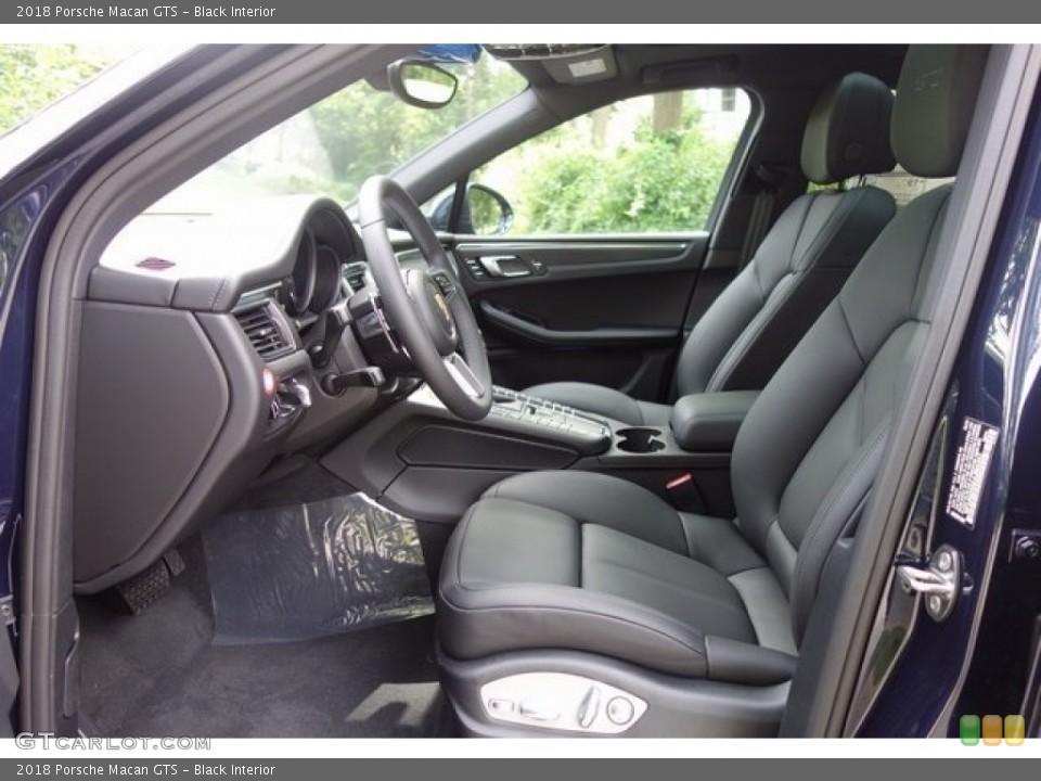 Black Interior Front Seat for the 2018 Porsche Macan GTS #128077063