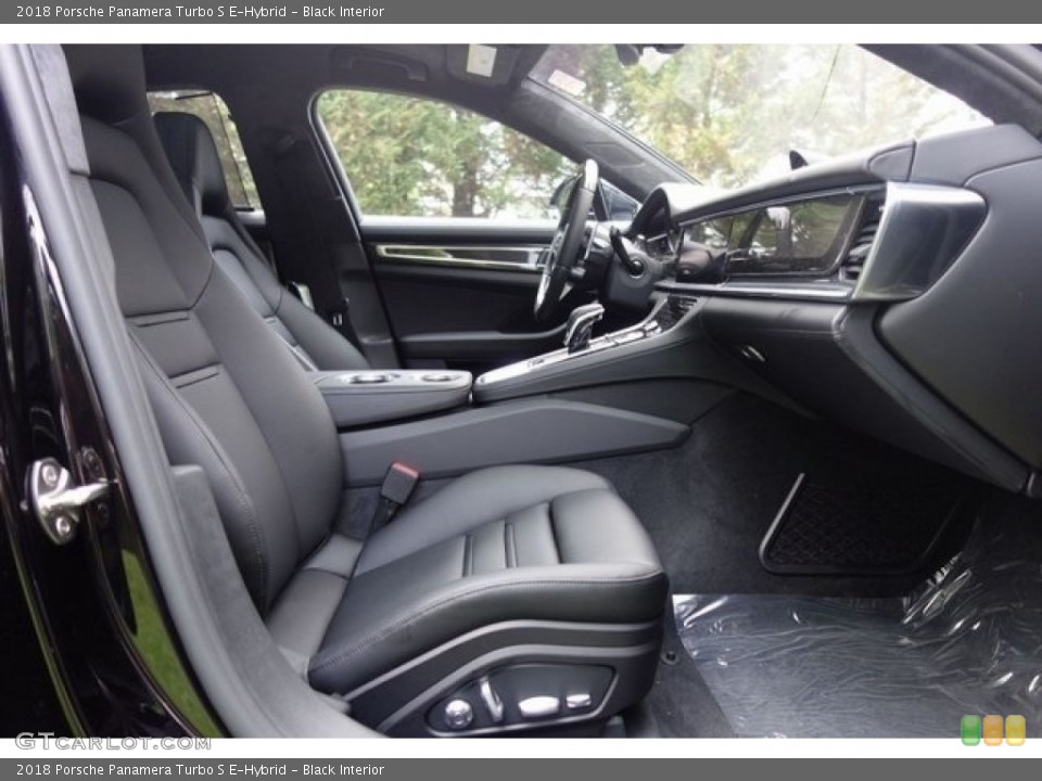 Black Interior Front Seat for the 2018 Porsche Panamera Turbo S E-Hybrid #128081791