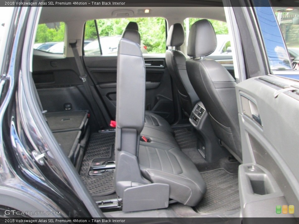 Titan Black Interior Rear Seat for the 2018 Volkswagen Atlas SEL Premium 4Motion #128092163