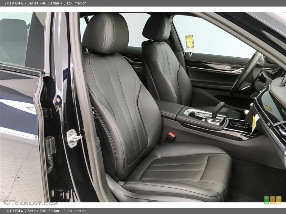 Black Interior Front Seat for the 2019 BMW 7 Series 740i Sedan #128180230