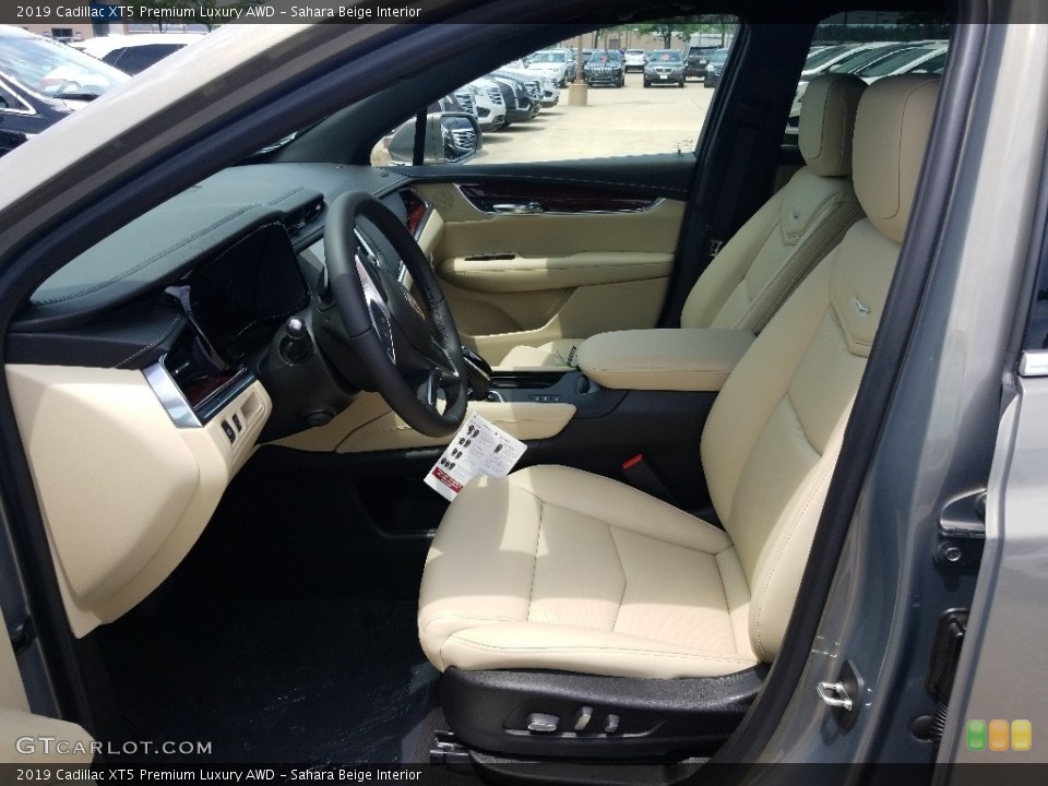 Sahara Beige Interior Photo for the 2019 Cadillac XT5 Premium Luxury AWD #128180326