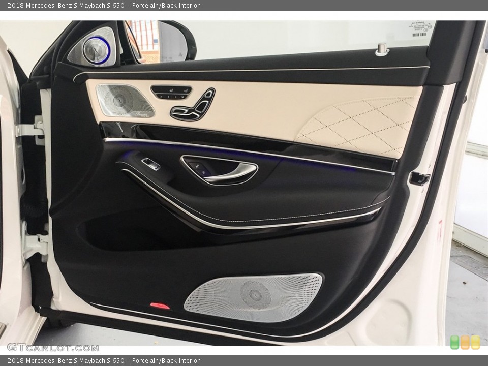Porcelain/Black Interior Door Panel for the 2018 Mercedes-Benz S Maybach S 650 #128262701