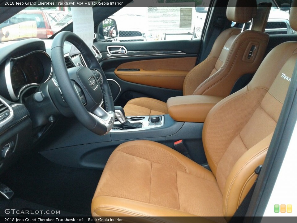 Black/Sepia Interior Photo for the 2018 Jeep Grand Cherokee Trackhawk 4x4 #128293057