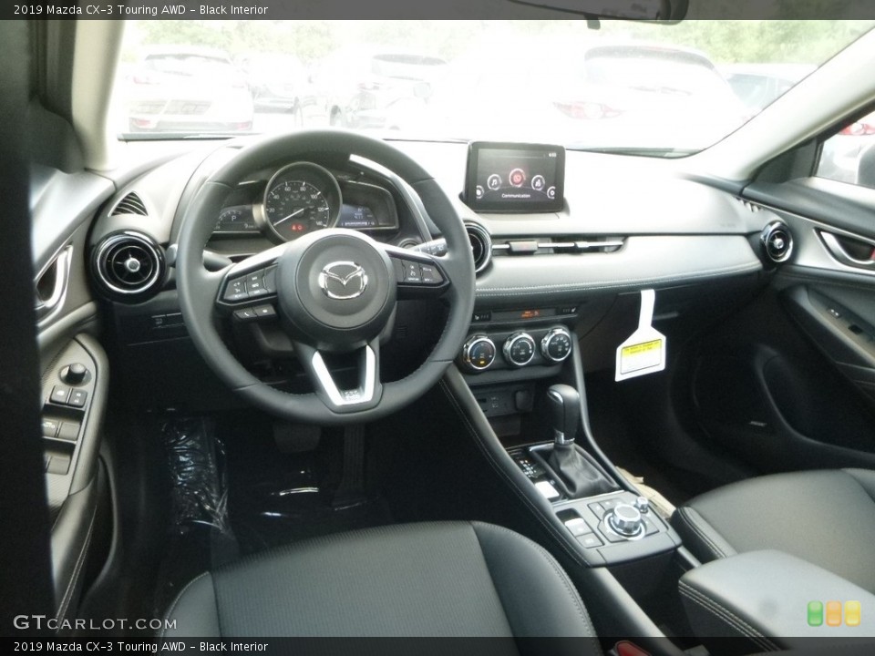 Black Interior Photo for the 2019 Mazda CX-3 Touring AWD #128336061