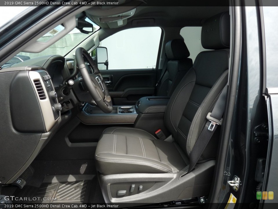 Jet Black Interior Photo for the 2019 GMC Sierra 2500HD Denali Crew Cab 4WD #128339961