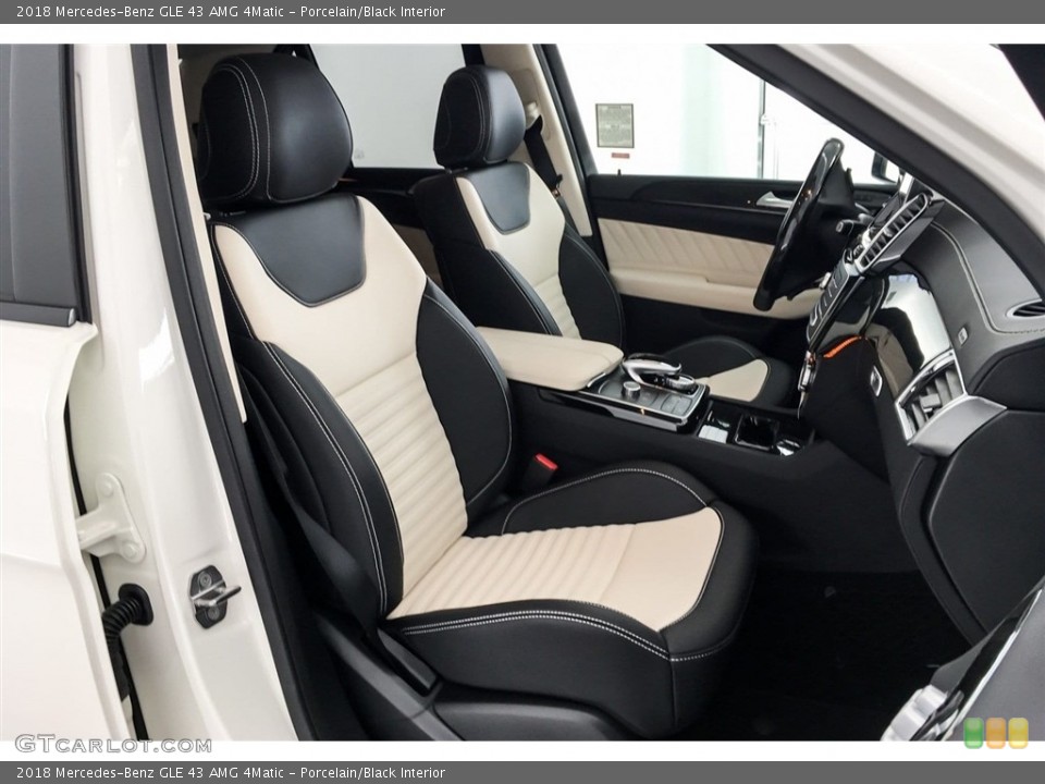 Porcelain/Black Interior Photo for the 2018 Mercedes-Benz GLE 43 AMG 4Matic #128364301