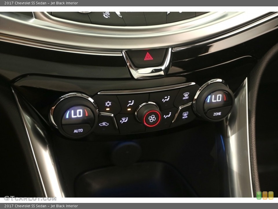 Jet Black Interior Controls for the 2017 Chevrolet SS Sedan #128377552