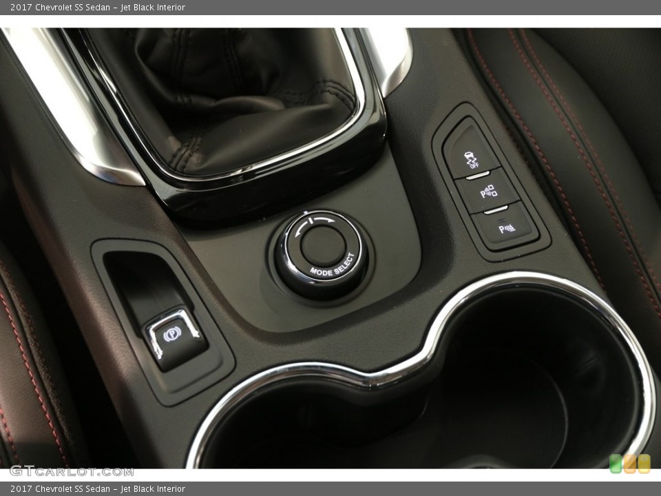 Jet Black Interior Controls for the 2017 Chevrolet SS Sedan #128377594