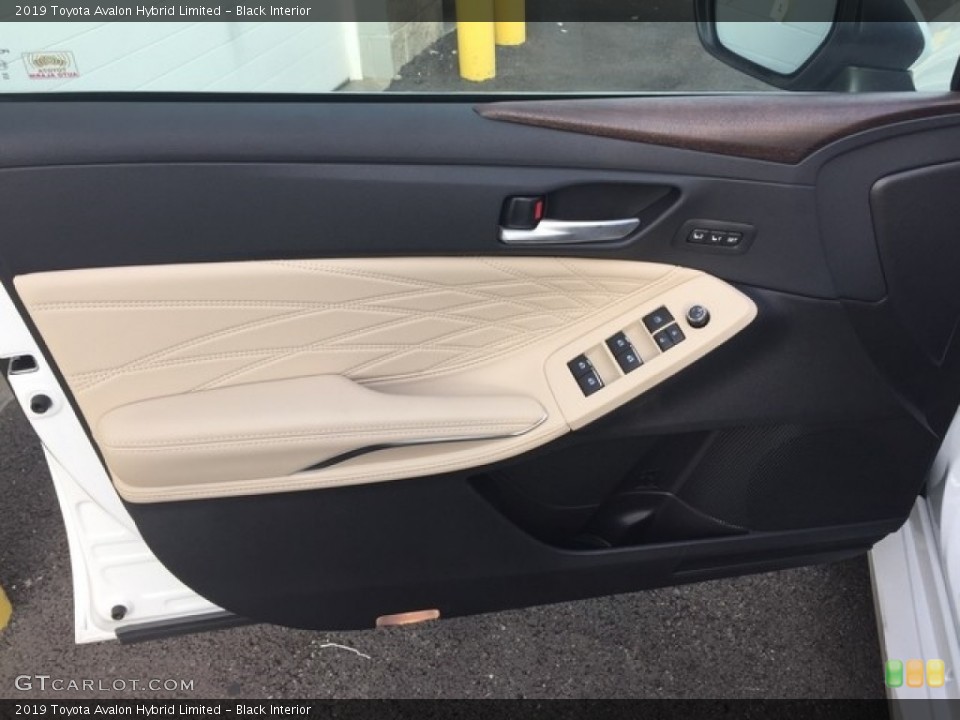 Black Interior Door Panel for the 2019 Toyota Avalon Hybrid Limited #128453686