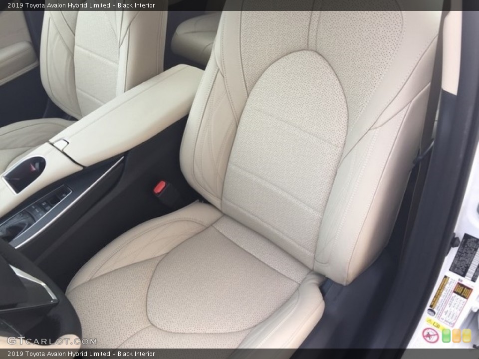 Black Interior Front Seat for the 2019 Toyota Avalon Hybrid Limited #128453707