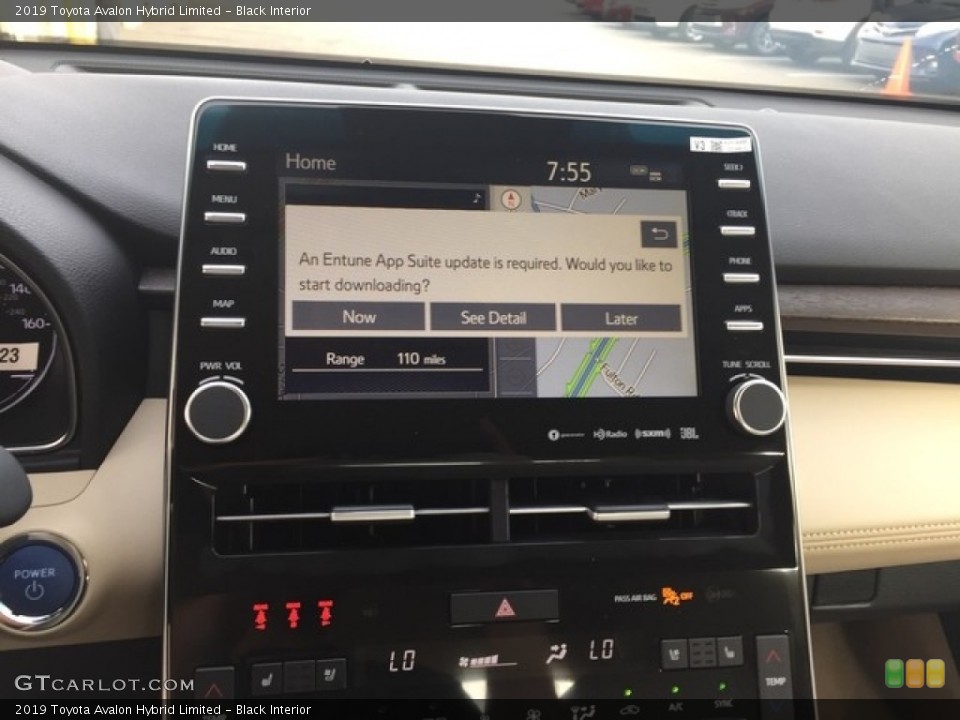 Black Interior Controls for the 2019 Toyota Avalon Hybrid Limited #128453775