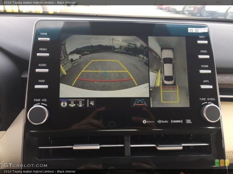 Black Interior Controls for the 2019 Toyota Avalon Hybrid Limited #128453788