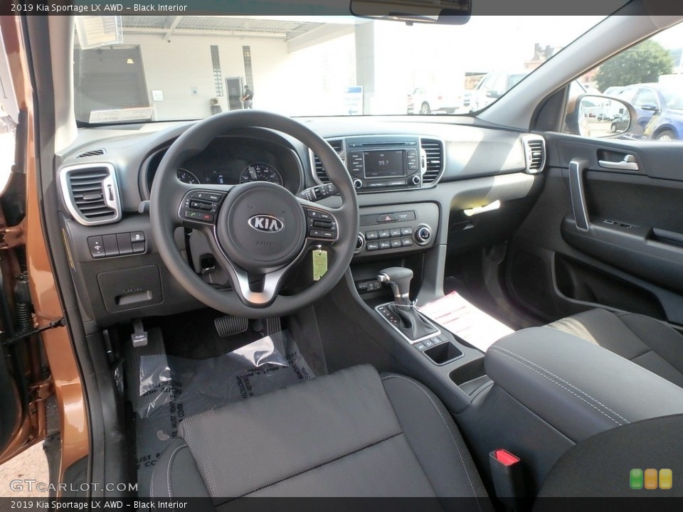 Black Interior Photo for the 2019 Kia Sportage LX AWD #128511371