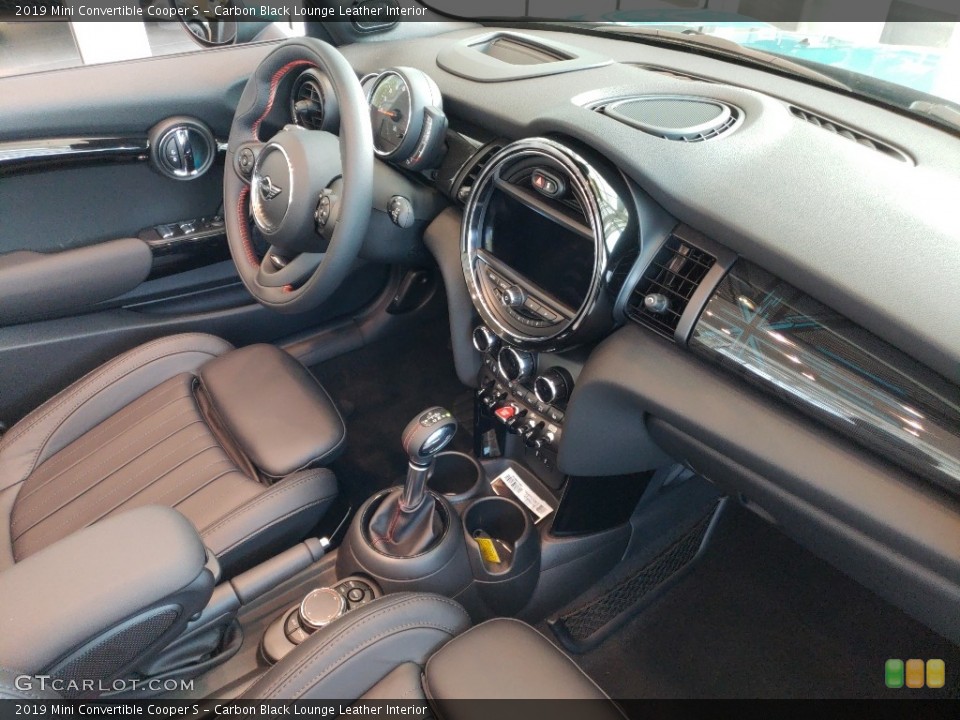 Carbon Black Lounge Leather Interior Photo for the 2019 Mini Convertible Cooper S #128533445